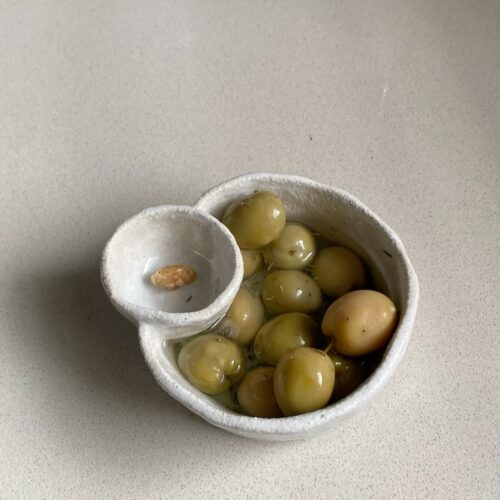 ClayClub: Olive Bowl töpfern am Fr., 29.05.2026 von 17:00 bis 18:30 Uhr